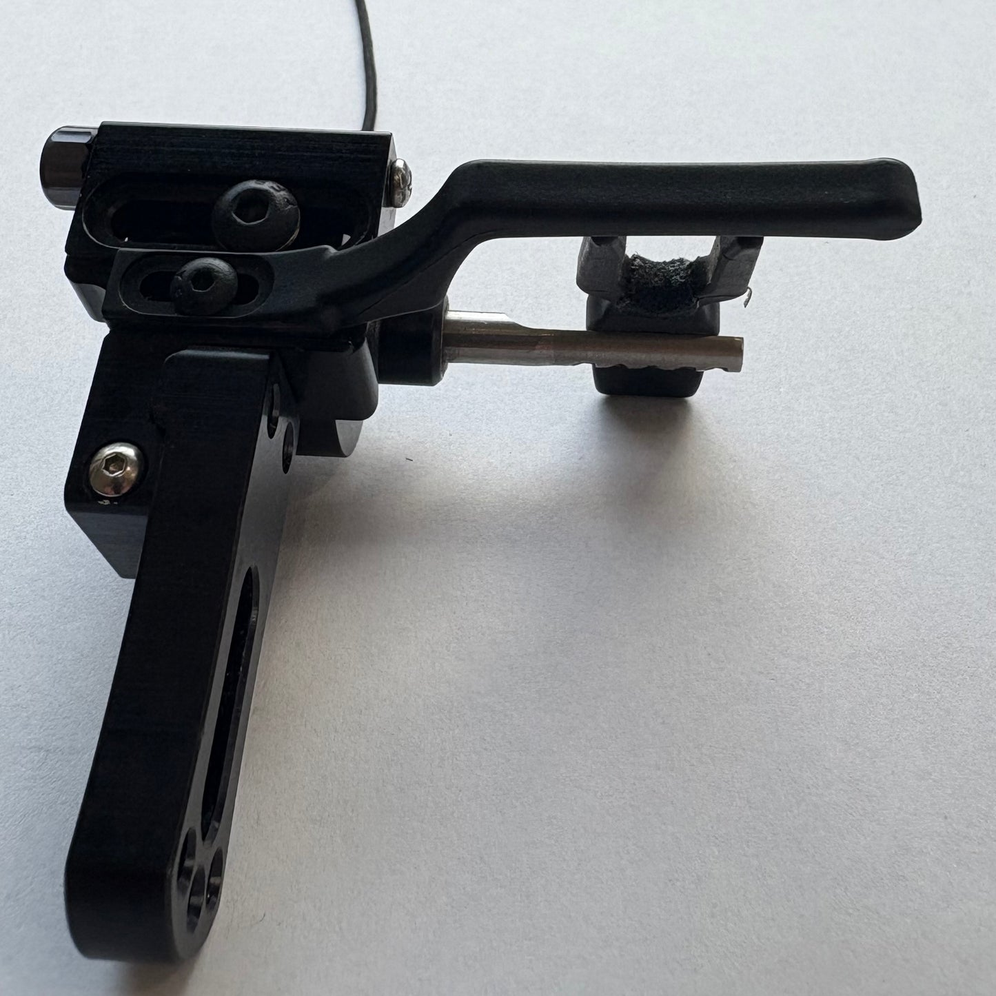 Used Ripcord Lok arrow rest