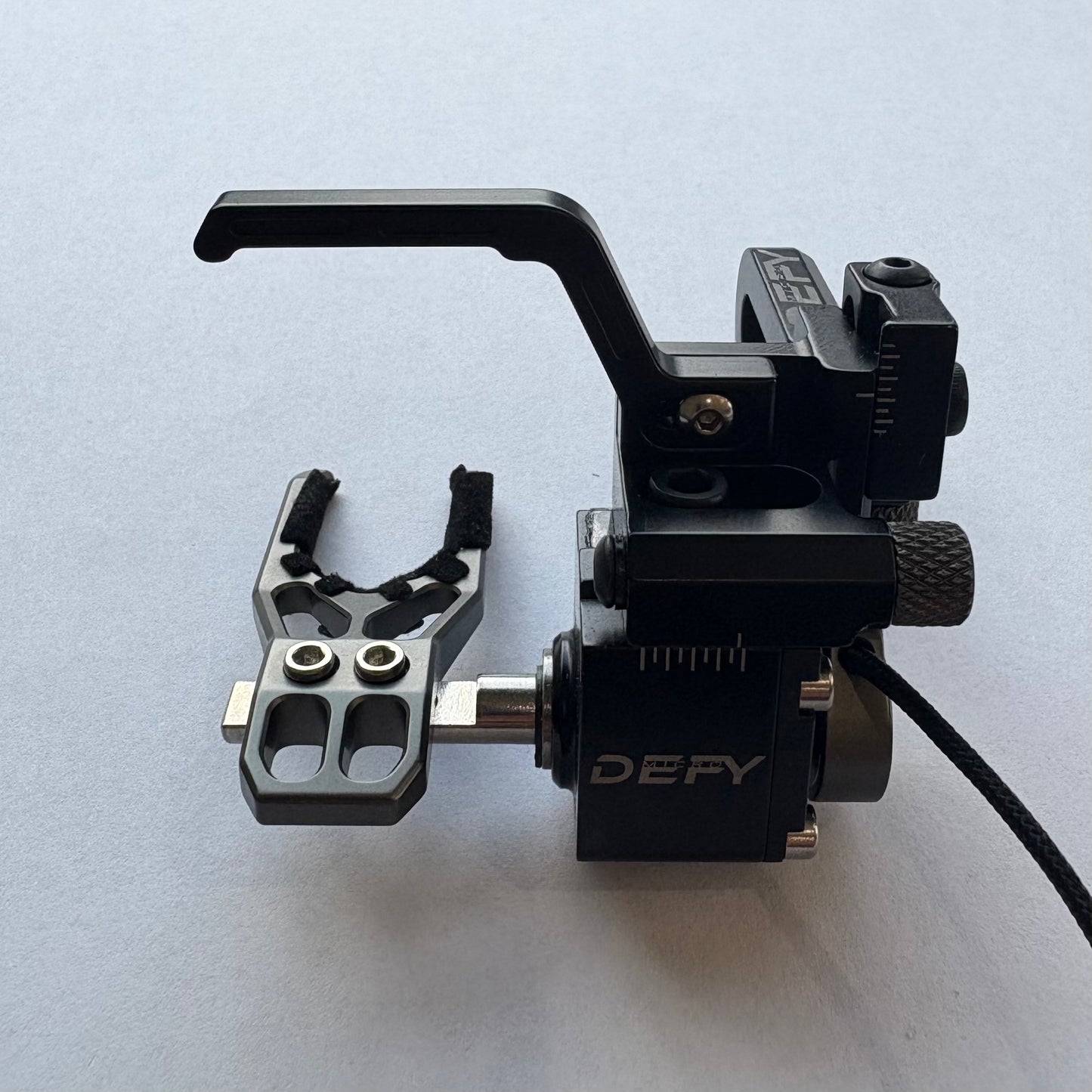 Used CBE Defy Arrow Rest