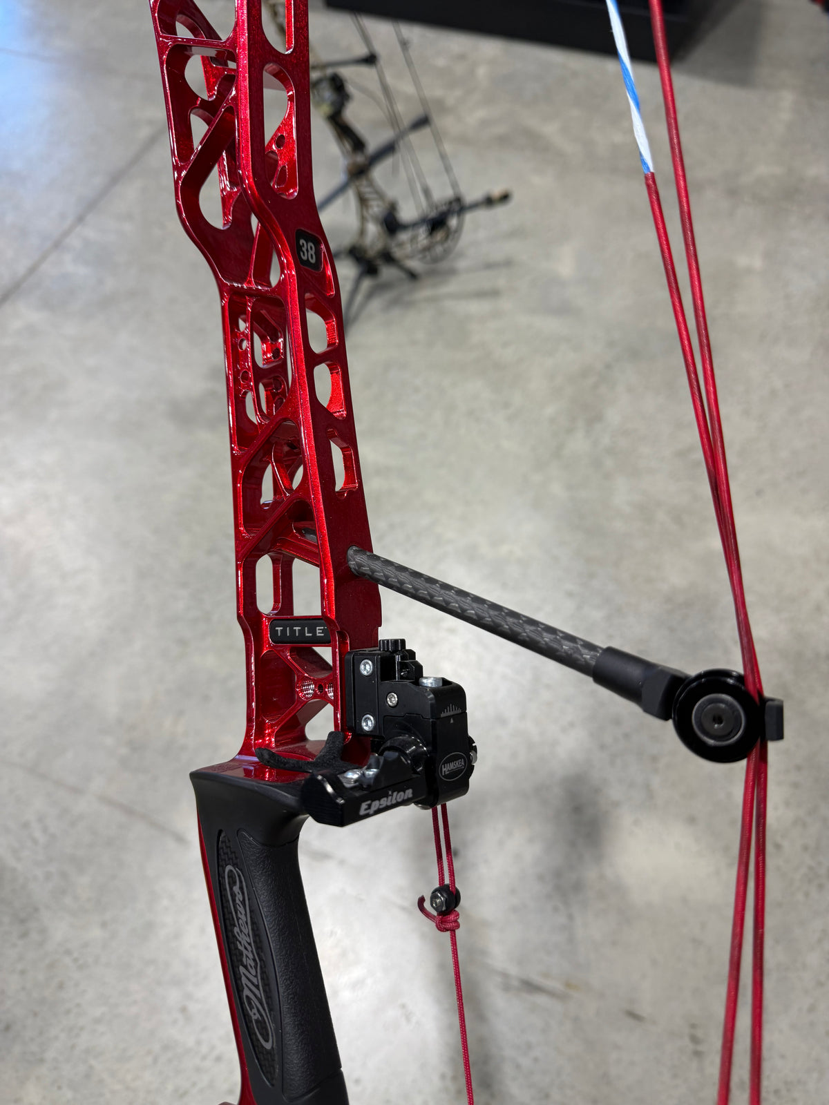 Used CUSTOM Mathews Title 38 (Gen 1)
