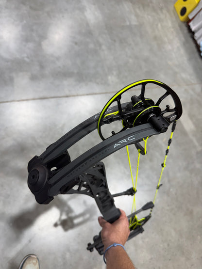 USED Mathews ARC 30-SHALE