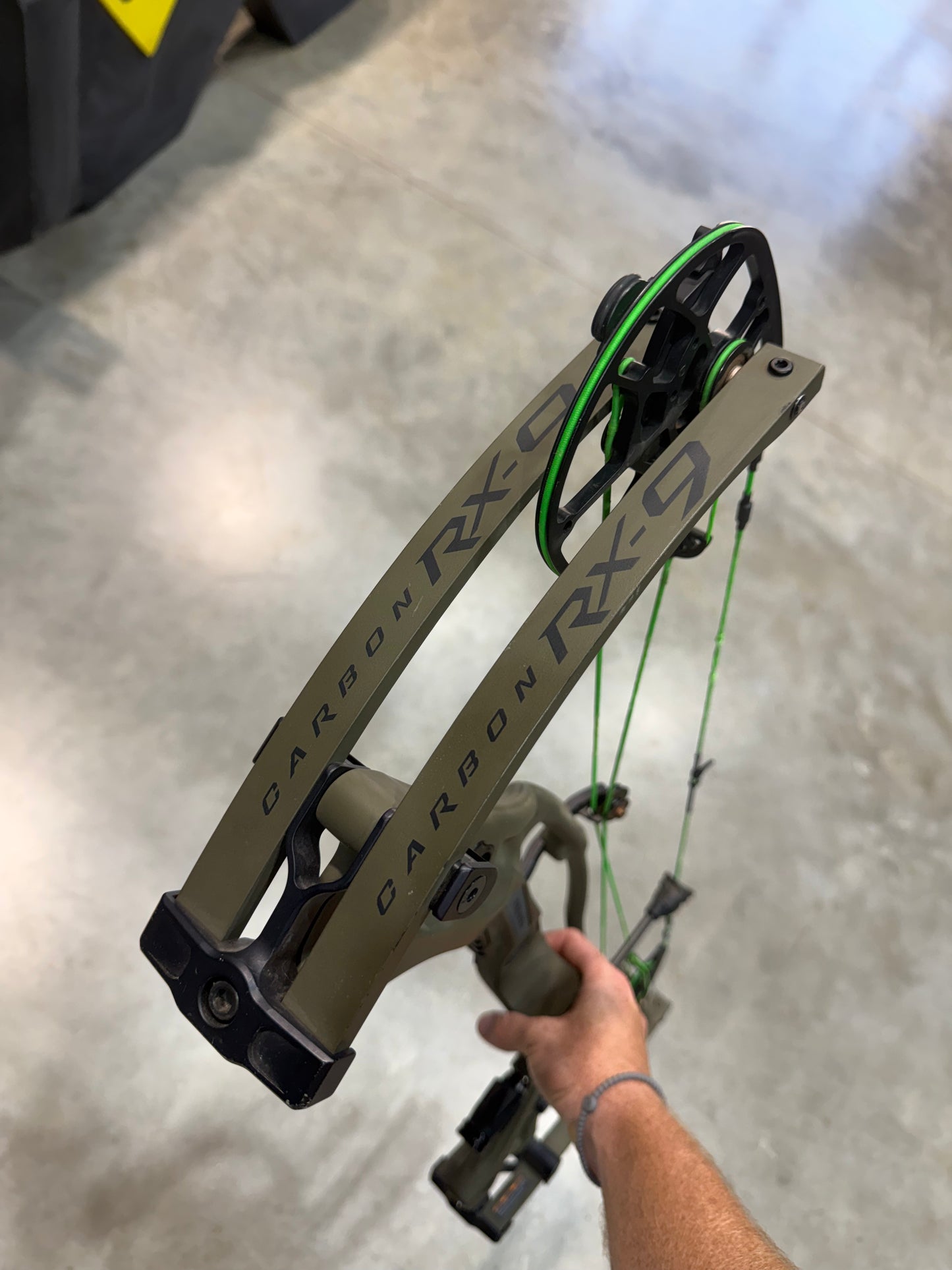 Used Hoyt RX9 80#