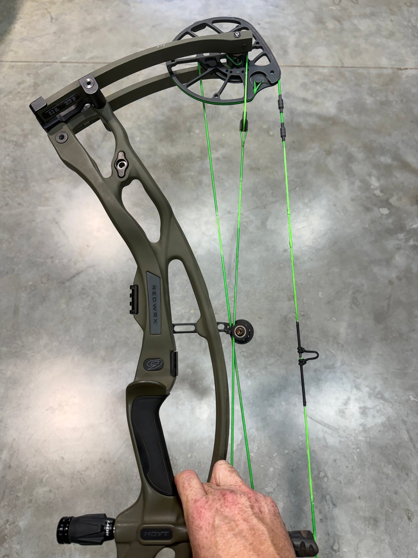 Used Hoyt RX9 80#