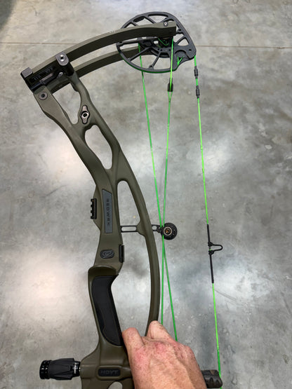 Used Hoyt RX9 80#