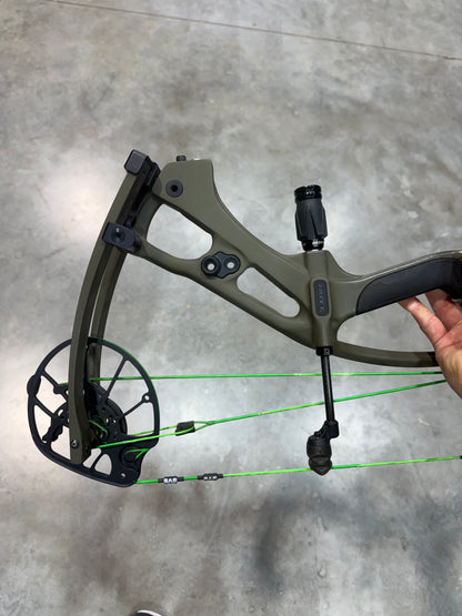 Used Hoyt RX9 80#