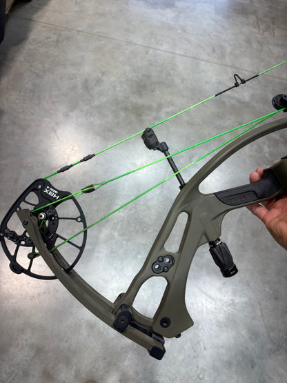 Used Hoyt RX9 80#