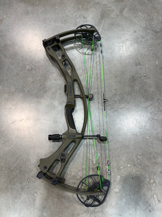 Used Hoyt RX9 80#