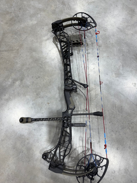 Custom Lift 33