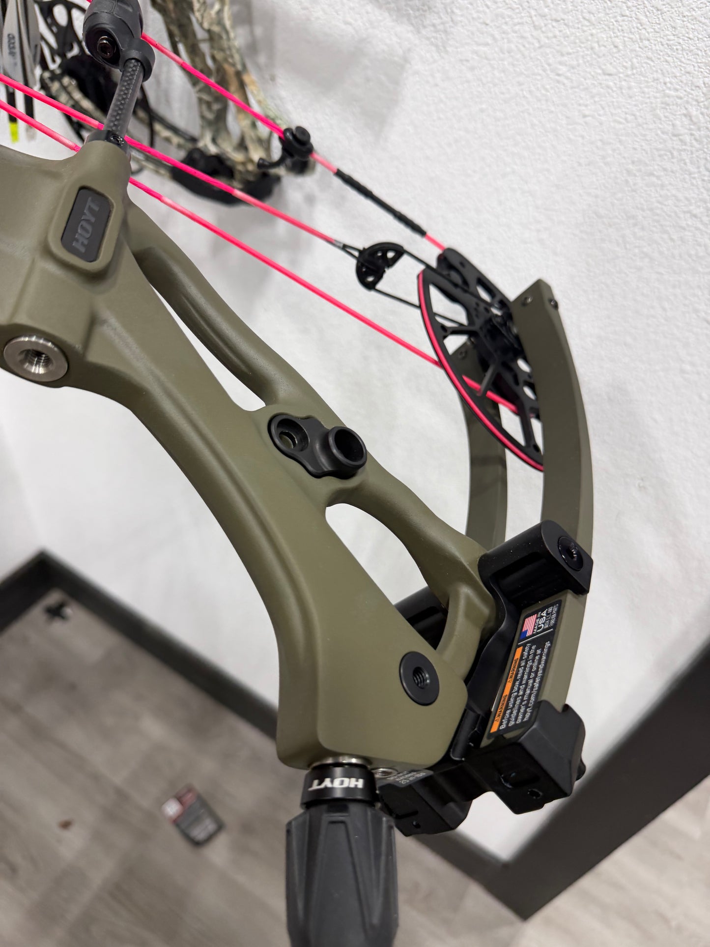 Used Wilderness Hoyt RX-10 (WAFFLE)