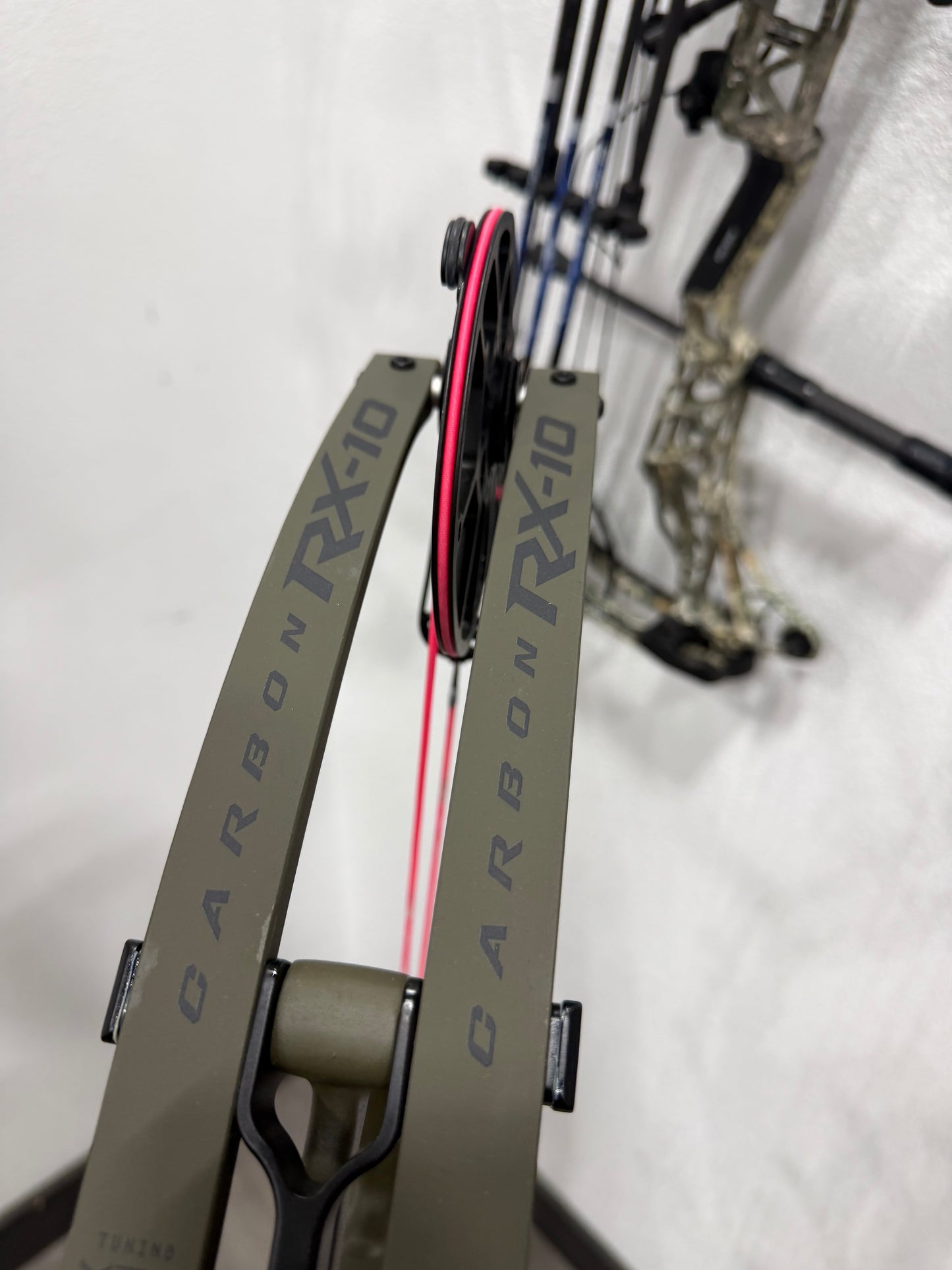 Used Wilderness Hoyt RX-10 (WAFFLE)