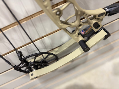Used Sandstorm Hoyt AX3-33