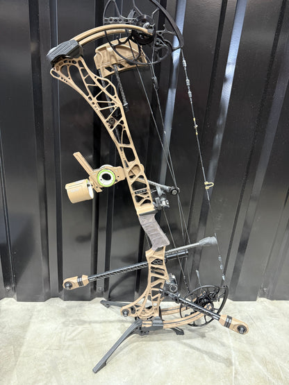 USED Lift 29.5 FULLY LOADED-WAFFLE