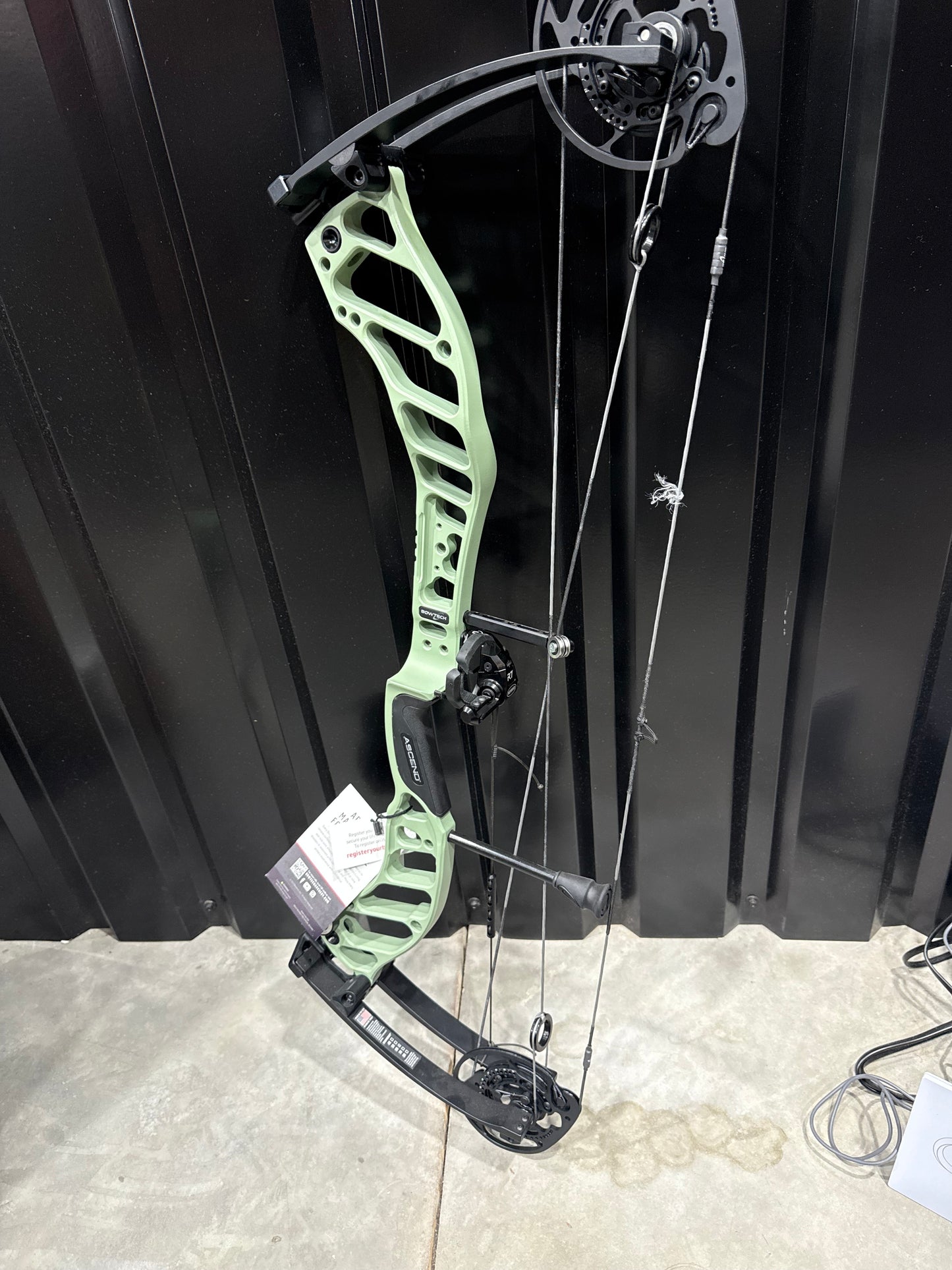 READY TO HUNT BOW PACKAGE