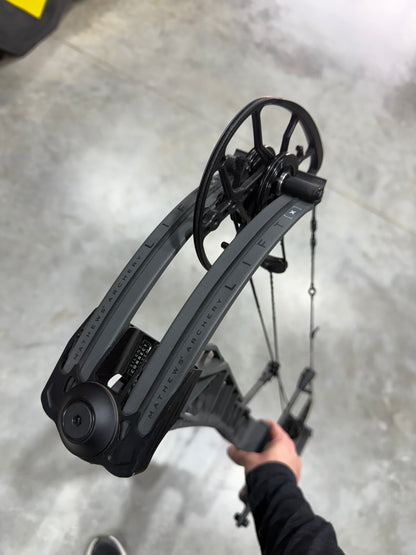 Used Lift X 33-RH BARE BOW ONLY