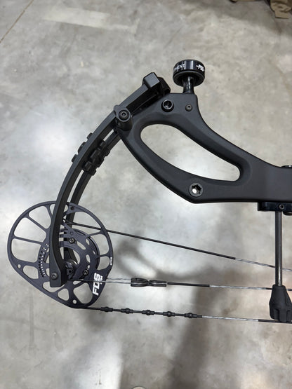 USED PSE Mach 33 FDS Cam