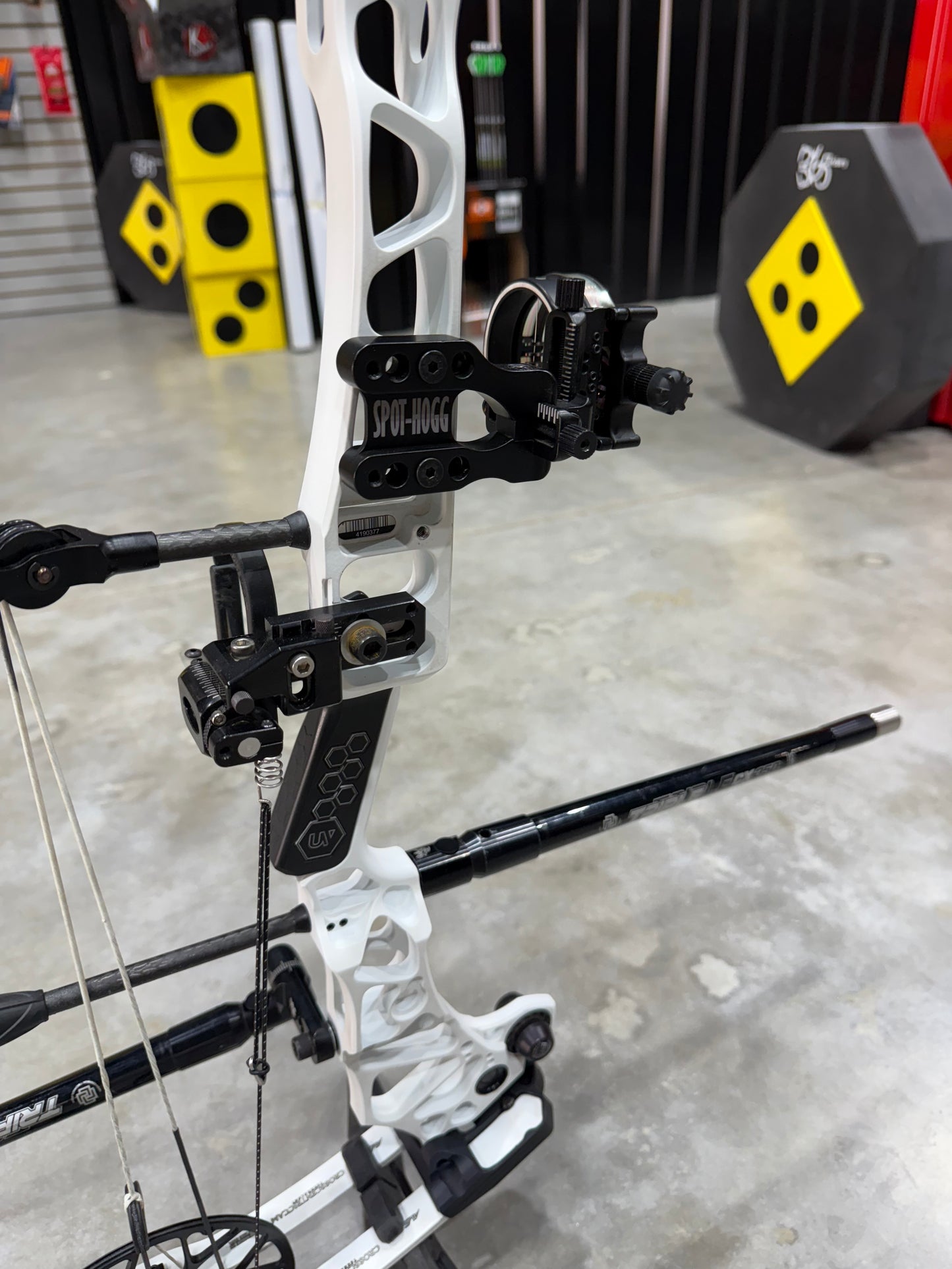 Used loaded Mathew's Traverse