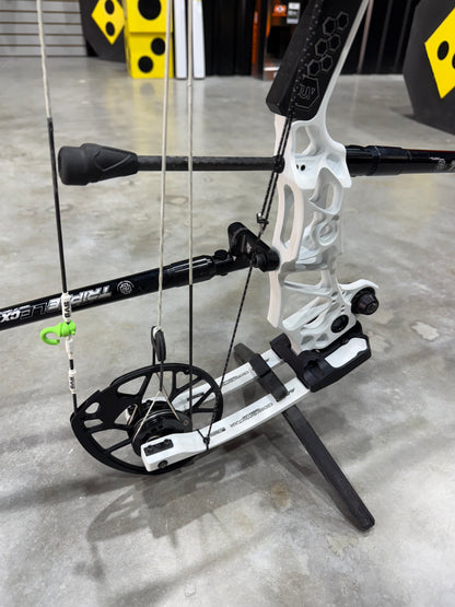 Used loaded Mathew's Traverse