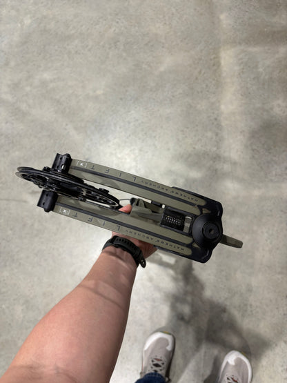 USED LIFT X 29.5 WAFFLE