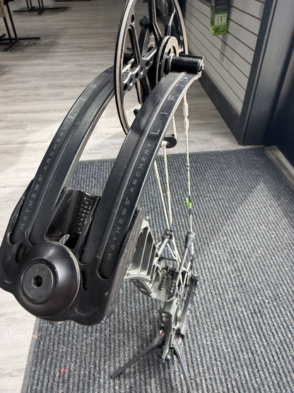 Used LIFT X 33 WAFFLE- Shale