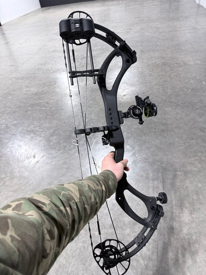 Used PSE Sicario & Accessories (Waffle)