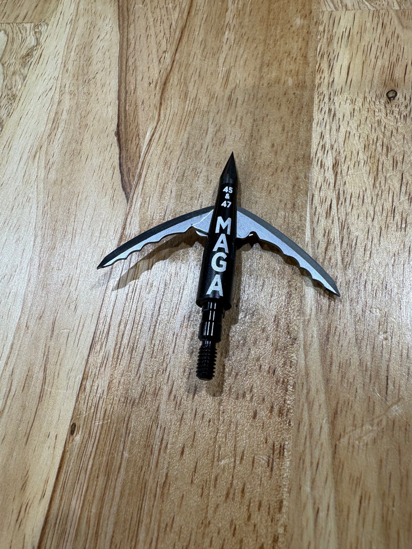 BEAST BROADHEADS - MAGA EDITION
